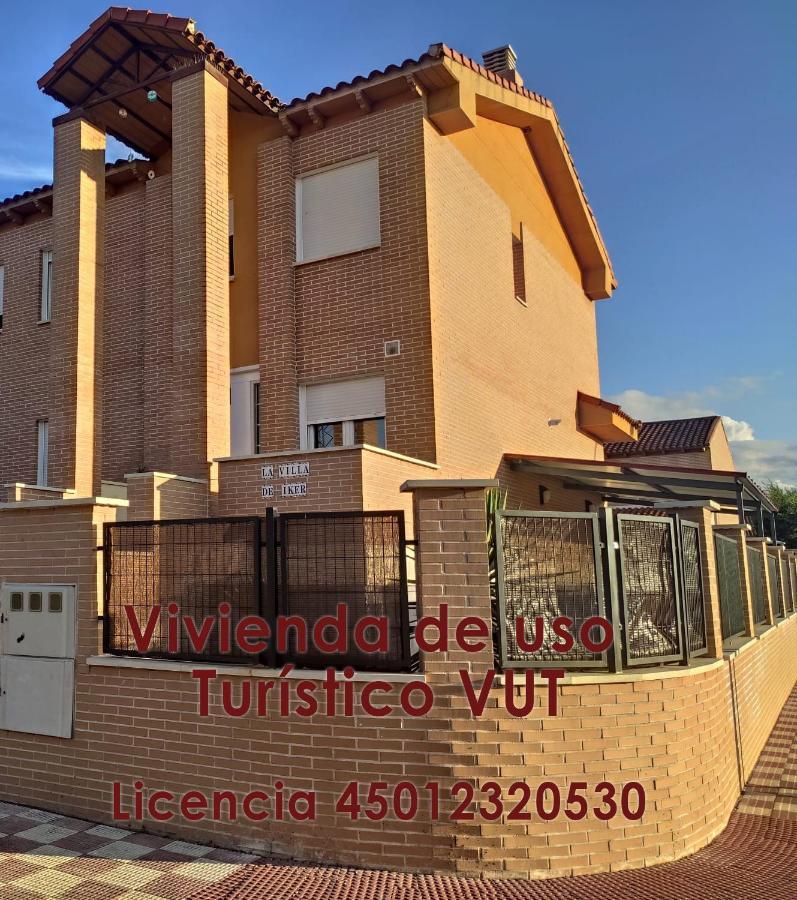 "La Villa De Iker" Con Chimenea, Barbacoa Y A 10 Mint De "Puy Du Fou" Arges Luaran gambar